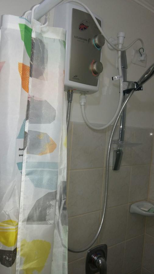 2 Bedroom Sorrento Oasis Pasig City Экстерьер фото